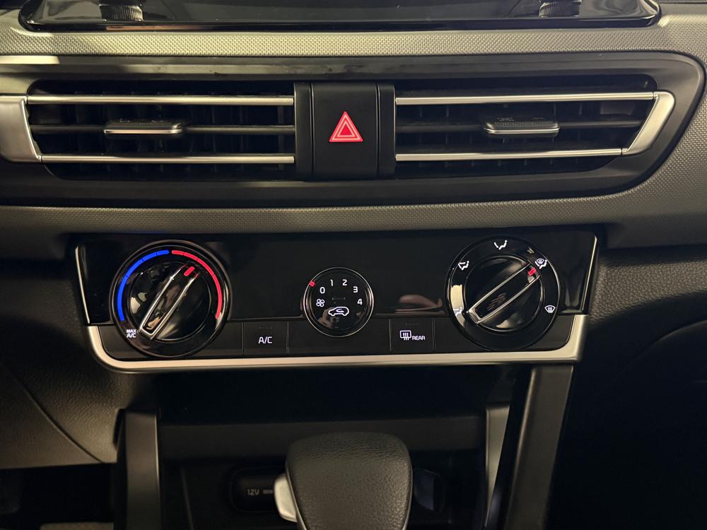Kia Seltos LX 2023 d&rsquo;occasion à vendre - 27