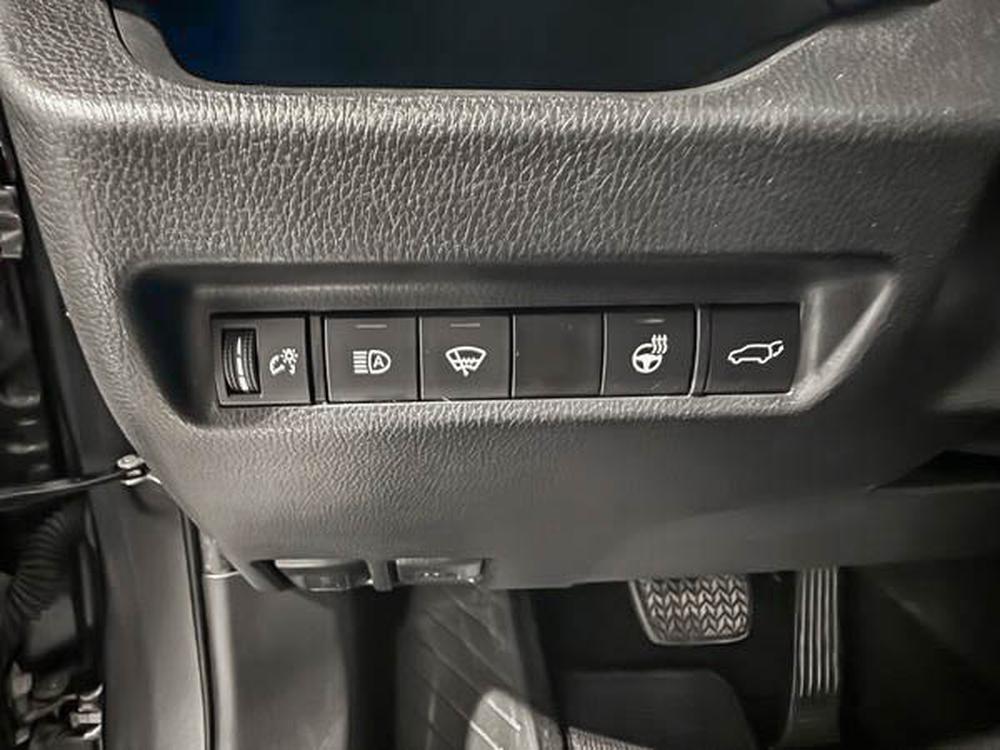 Toyota RAV4 xle 2021 d&rsquo;occasion à vendre - 17