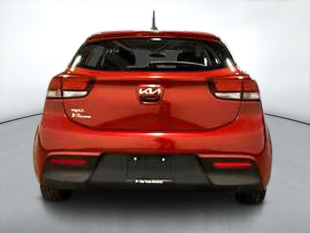 Kia Rio 5 portes 2022 Rouge usage à vendre Kia Rio 5 portes 2022 Rouge usage à vendre