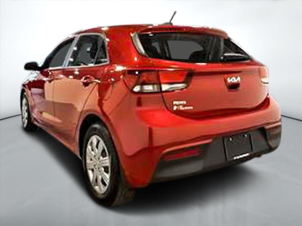 Kia Rio 5 portes 2022 Rouge usage à vendre Kia Rio 5 portes 2022 Rouge usage à vendre