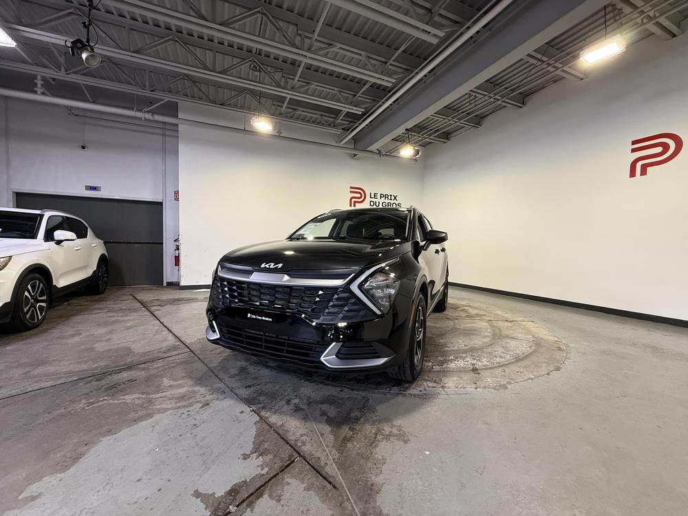 Kia Sportage LX 2023 d&rsquo;occasion à vendre - 8