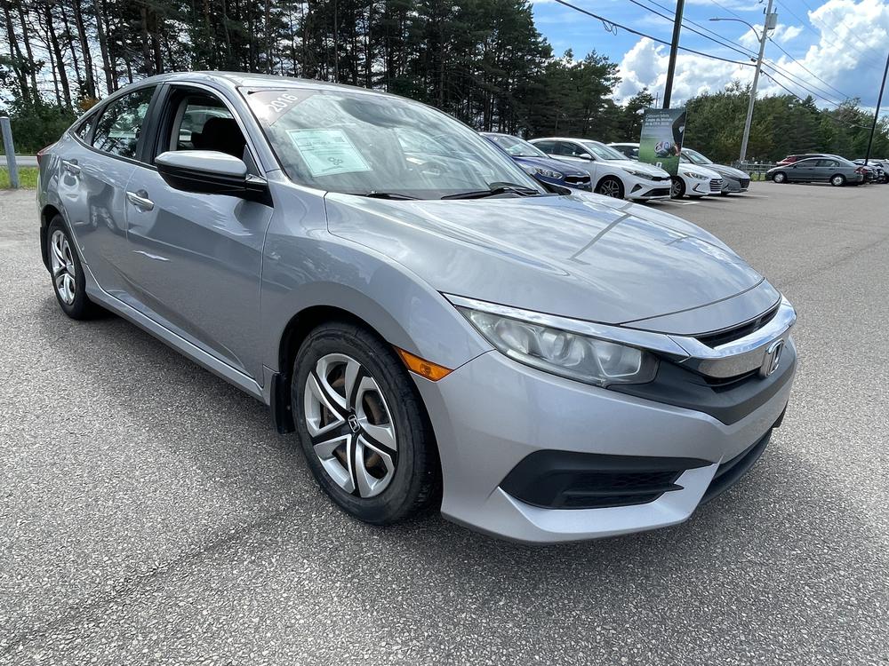 Honda Civic Sedan LX