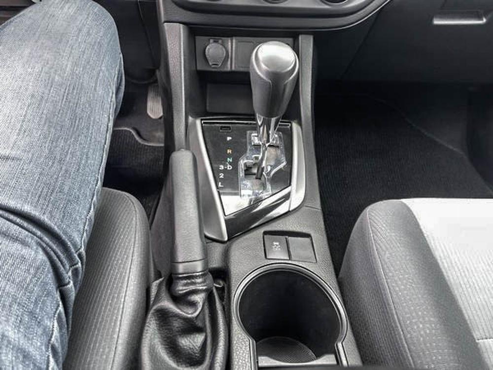 Toyota Corolla CE ECO 2014 d&rsquo;occasion à vendre - 22