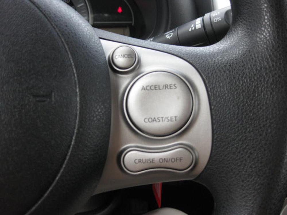 Nissan Micra 2017 Gris usage à vendre Nissan Micra 2017 Gris usage à vendre