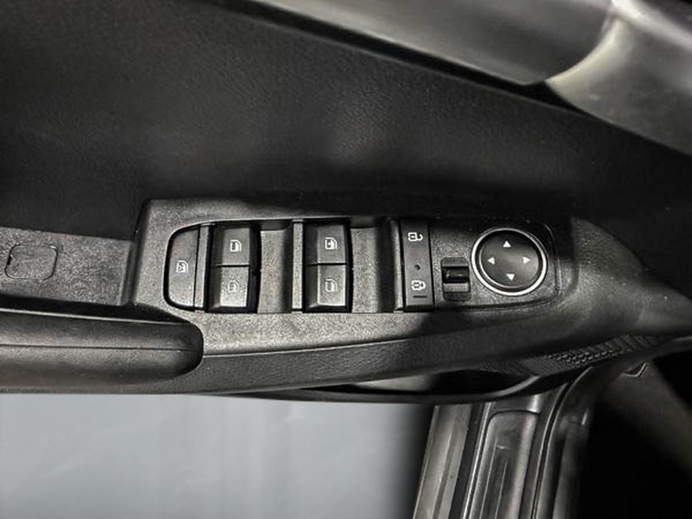 Kia Seltos LX 2023 d&rsquo;occasion à vendre - 14