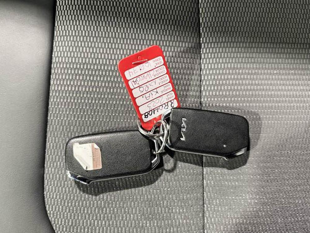 Kia Niro hybride rechargeable EX 2023 d&rsquo;occasion à vendre - 32