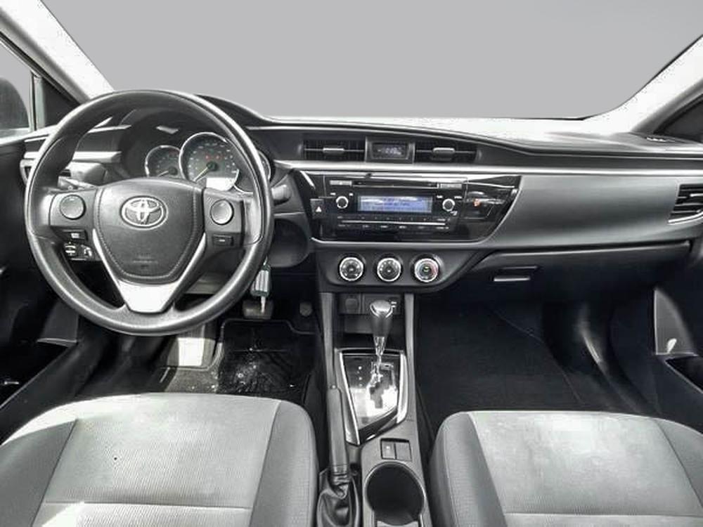 Toyota Corolla CE ECO 2014 d&rsquo;occasion à vendre - 17