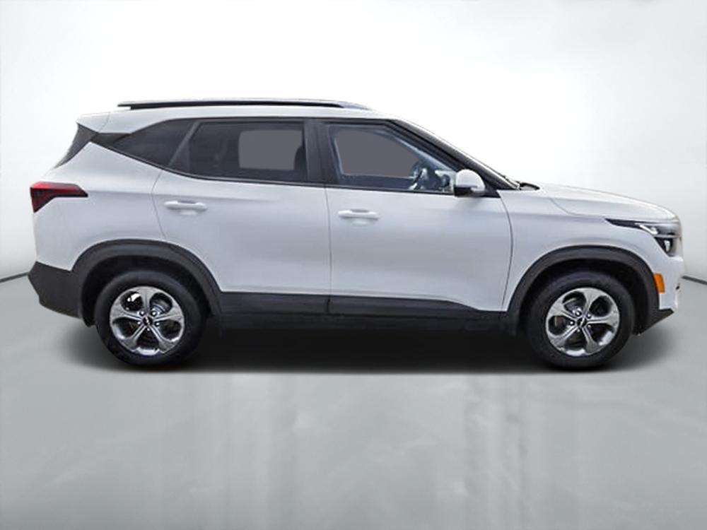 Kia Seltos LX 2023 d&rsquo;occasion à vendre - 2