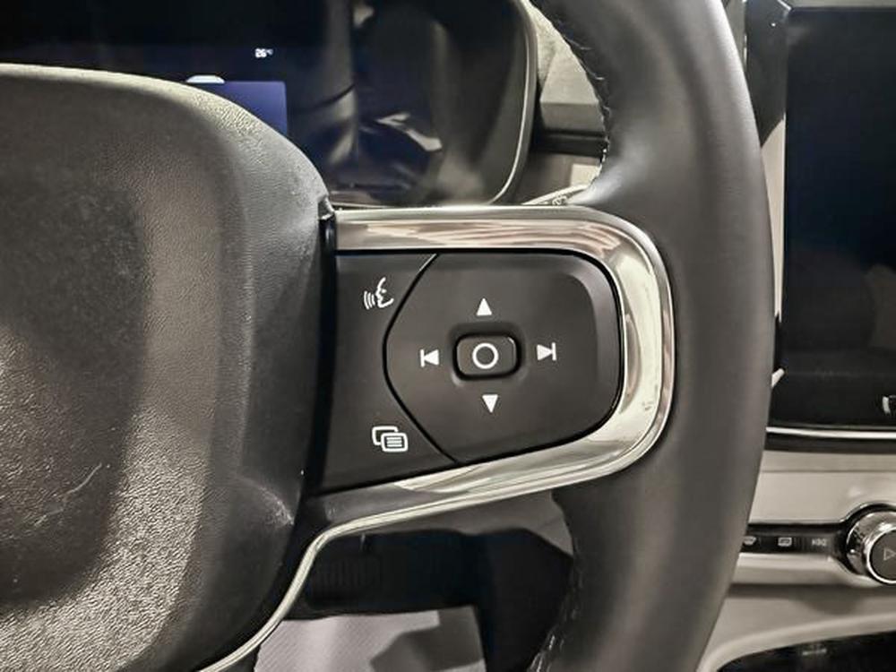 Volvo XC40 B5 PLUS DARK THEME 2026 d&rsquo;occasion à vendre - 21