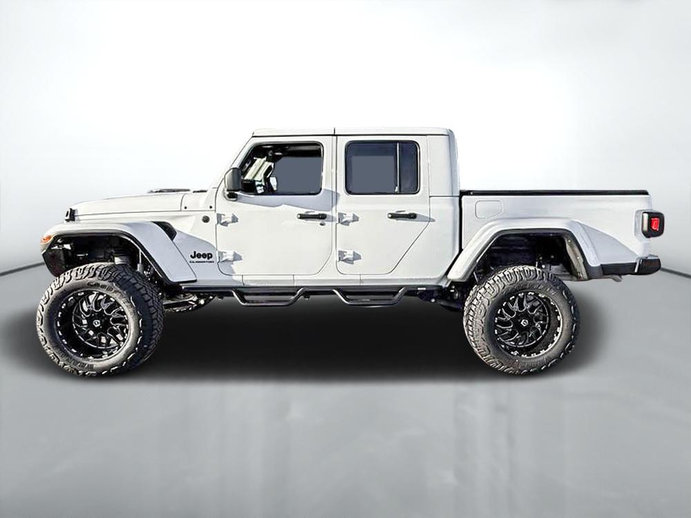 Jeep Gladiator NIGHTHAWK 4X4 // 12000$ DE MODIFICATION 2024 à vendre à Shawinigan - 8