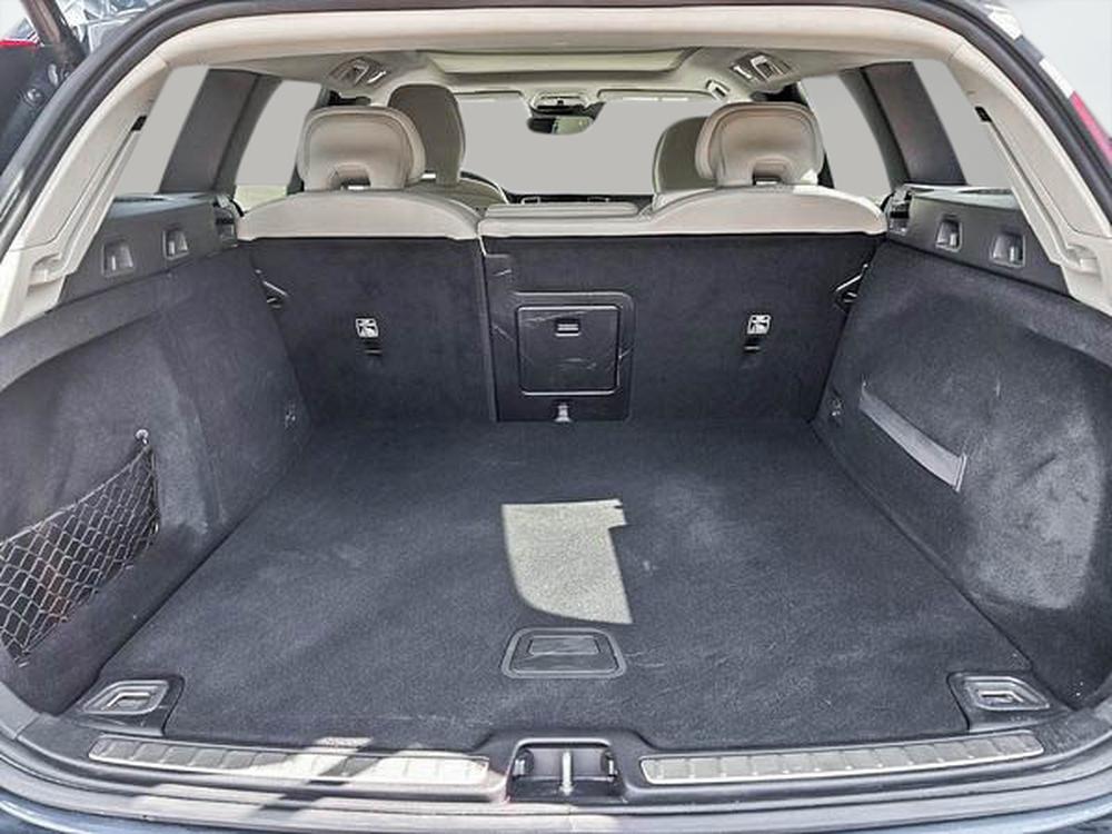 Volvo V60 Cross Country T5 PREMIER AWD // PLUS PACKAGE 2020 d&rsquo;occasion à vendre - 9