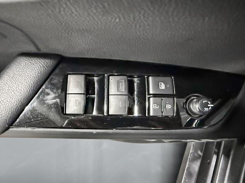 Toyota Prius Prime 2020 Gris usage à vendre Toyota Prius Prime 2020 Gris usage à vendre