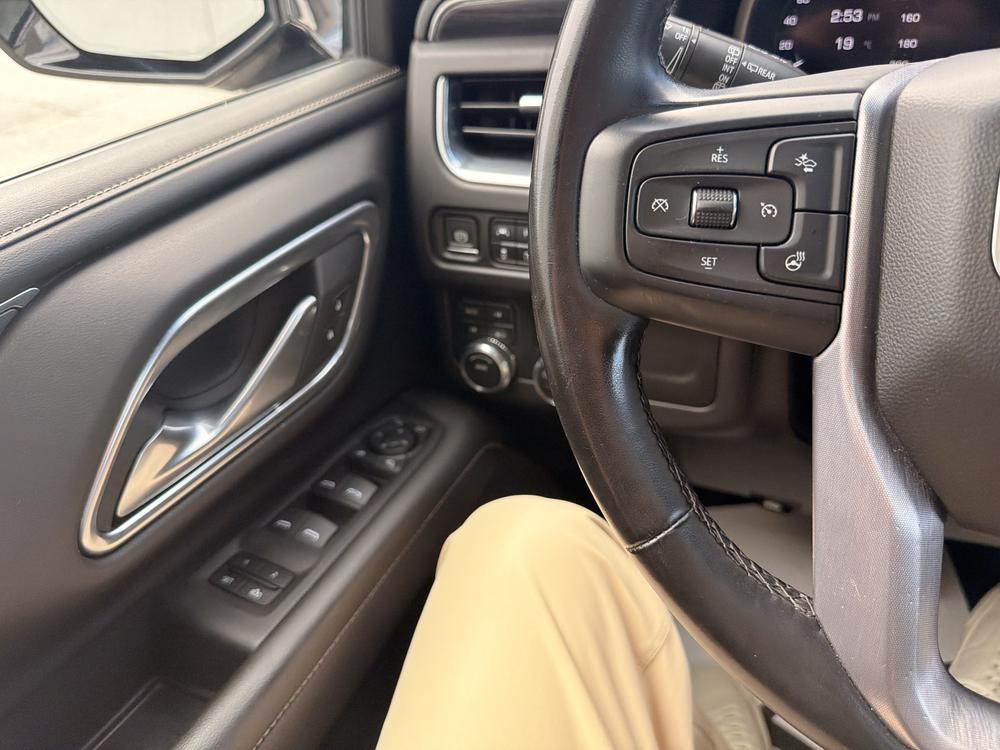 GMC Yukon XL SLT 2023 d&rsquo;occasion à vendre - 24