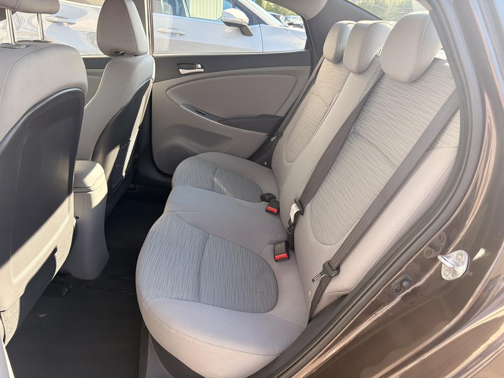 Hyundai Accent SE 2016 à vendre à Trois-Rivières - 28
