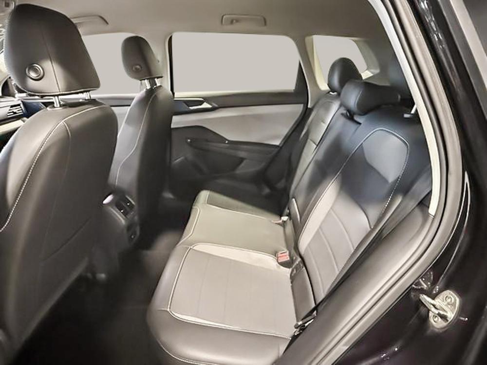 Volkswagen Taos 2024 Noir usage à vendre Volkswagen Taos 2024 Noir usage à vendre