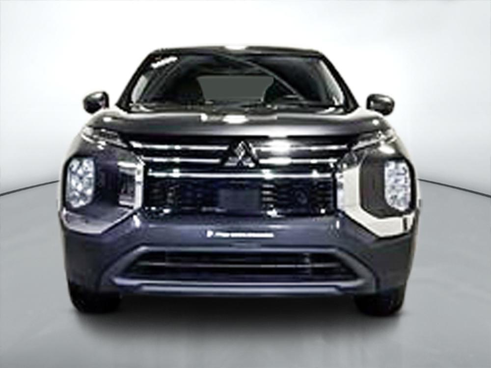 Mitsubishi Outlander 2025 Titane usage à vendre Mitsubishi Outlander 2025 Titane usage à vendre