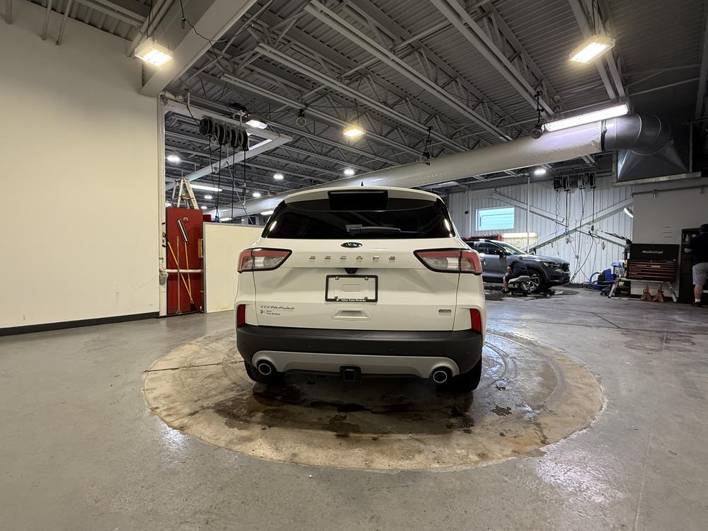 Ford Escape TITANIUM PLUG IN 2022 d&rsquo;occasion à vendre - 4