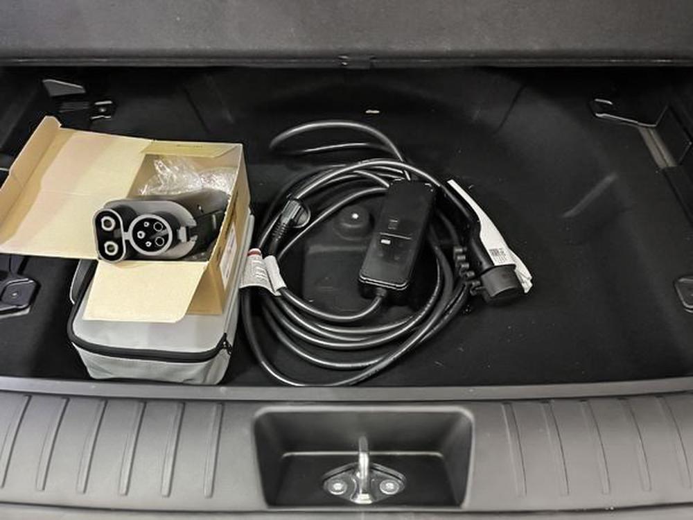 Hyundai Kona électrique 2025 Noir usage à vendre Hyundai Kona électrique 2025 Noir usage à vendre