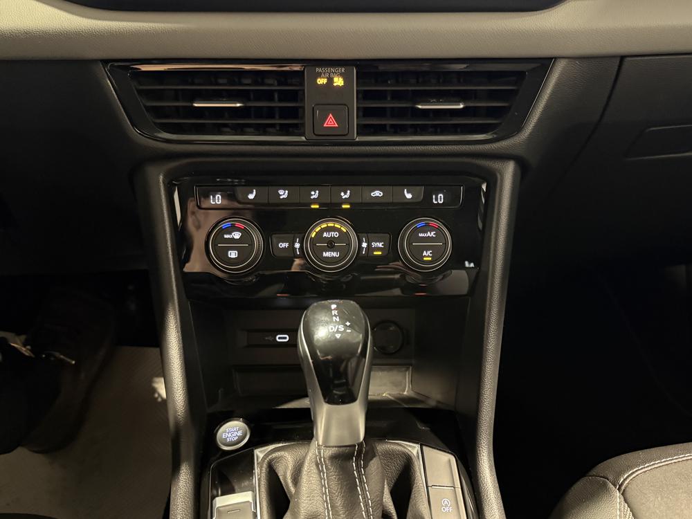 Volkswagen Taos 2022 Gris usage à vendre Volkswagen Taos 2022 Gris usage à vendre
