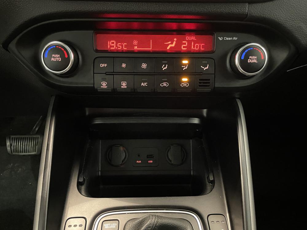 Kia Rondo EX 2015 d&rsquo;occasion à vendre - 26
