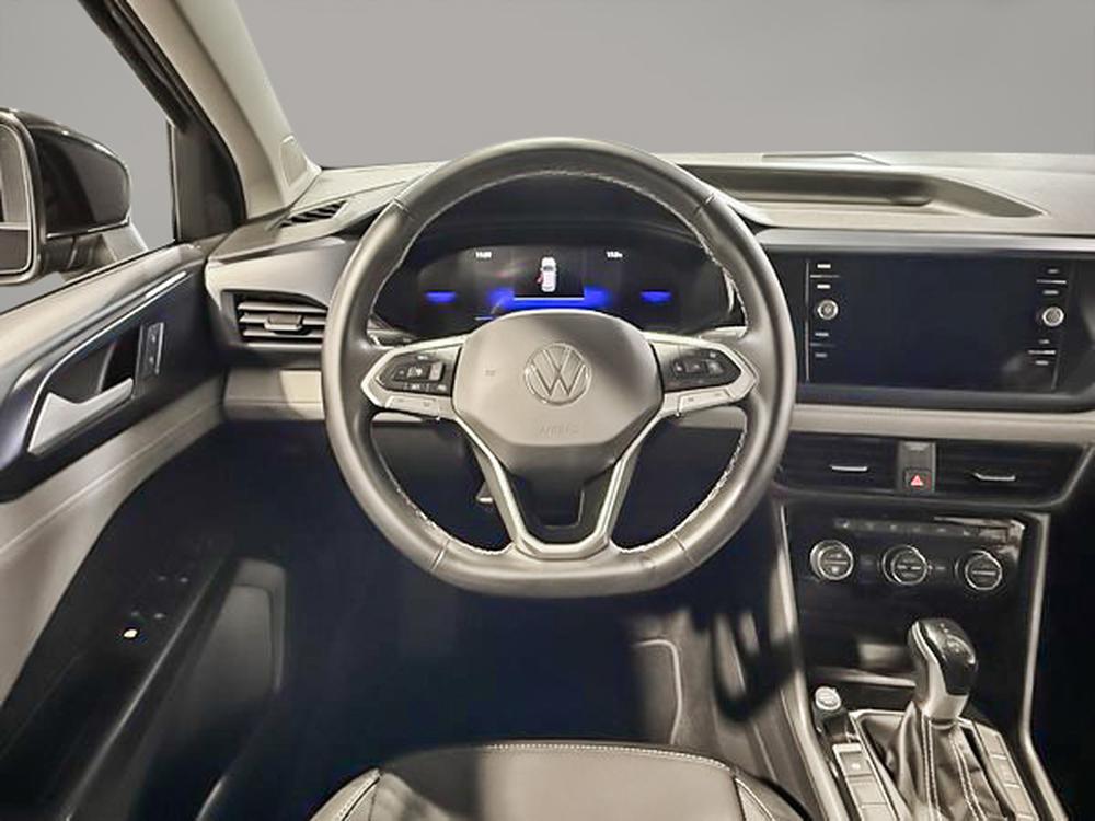 Volkswagen Taos 2024 Noir usage à vendre Volkswagen Taos 2024 Noir usage à vendre