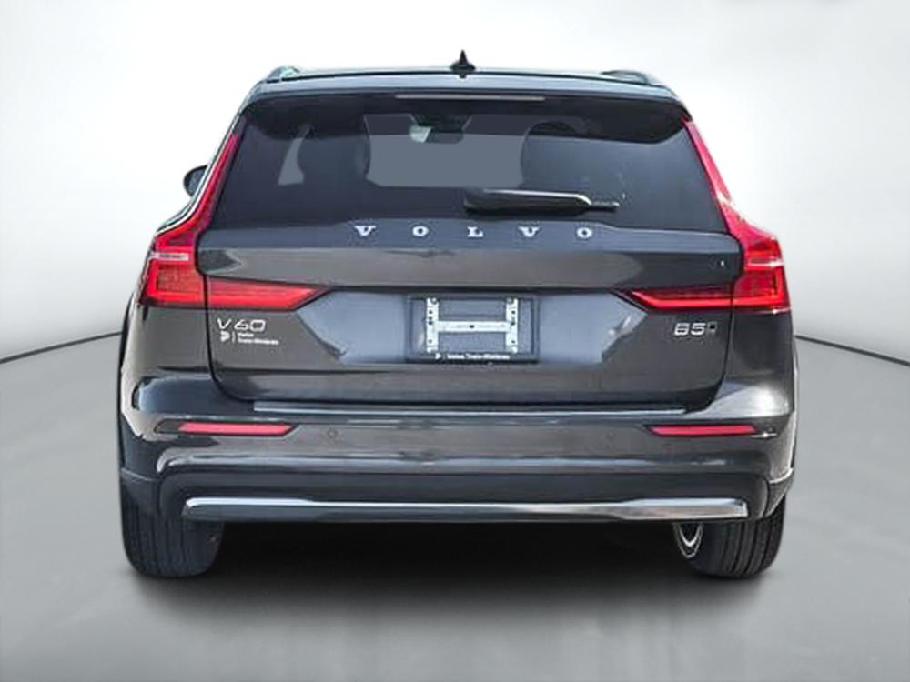 Volvo V60 Cross Country B5 PLUS AWD 2024 d&rsquo;occasion à vendre - 4