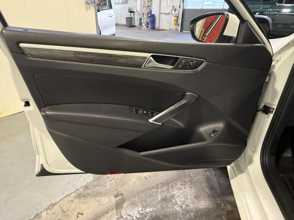 Volkswagen Passat COMFORLINE 2018 d&rsquo;occasion à vendre - 14
