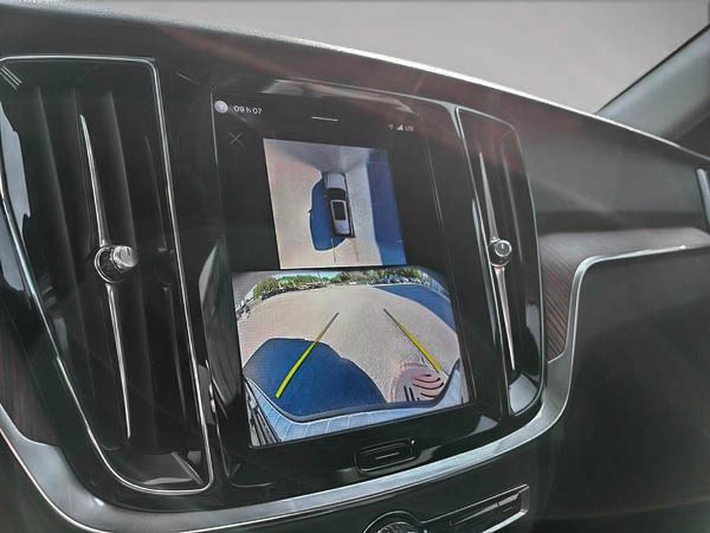 Volvo V60 Cross Country B5 PLUS AWD 2024 d&rsquo;occasion à vendre - 19