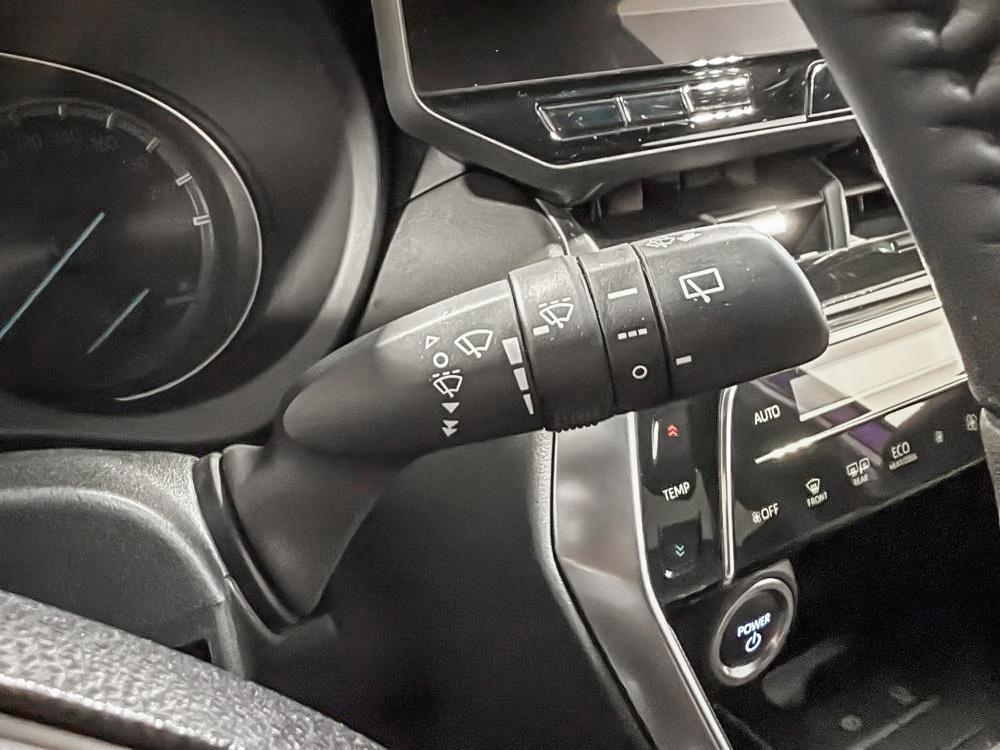 Toyota Venza XLE 2024 à vendre à Trois-Rivières - 28