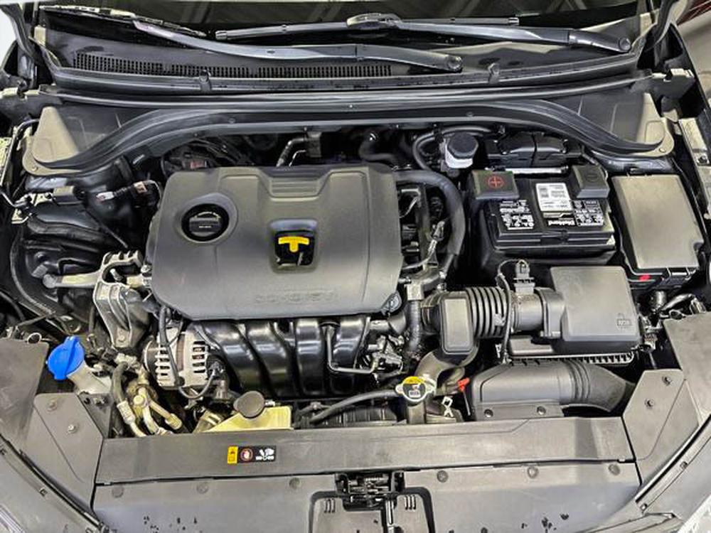 Hyundai Elantra Preferred 2020 d&rsquo;occasion à vendre - 31