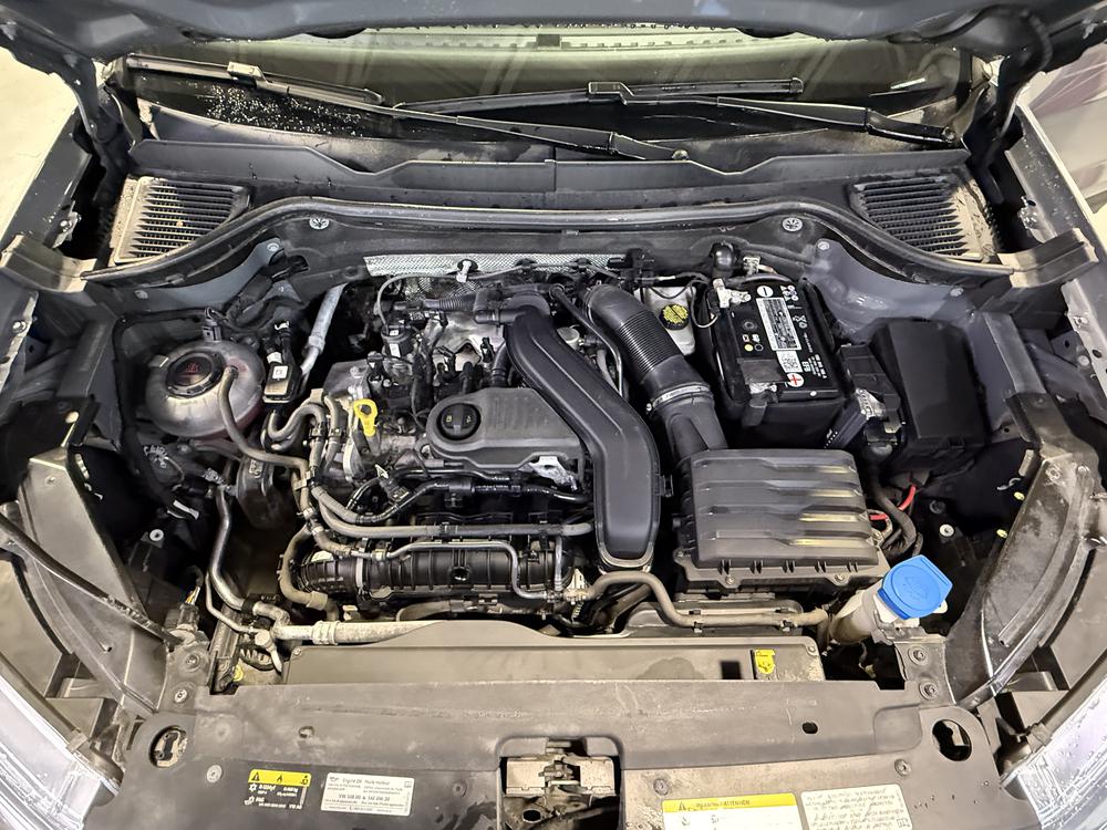 Volkswagen Taos 2022 Gris usage à vendre Volkswagen Taos 2022 Gris usage à vendre
