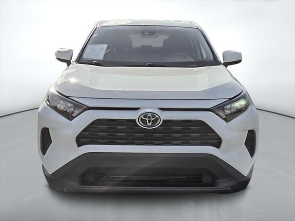 Toyota RAV4 LE 2022 d&rsquo;occasion à vendre - 9