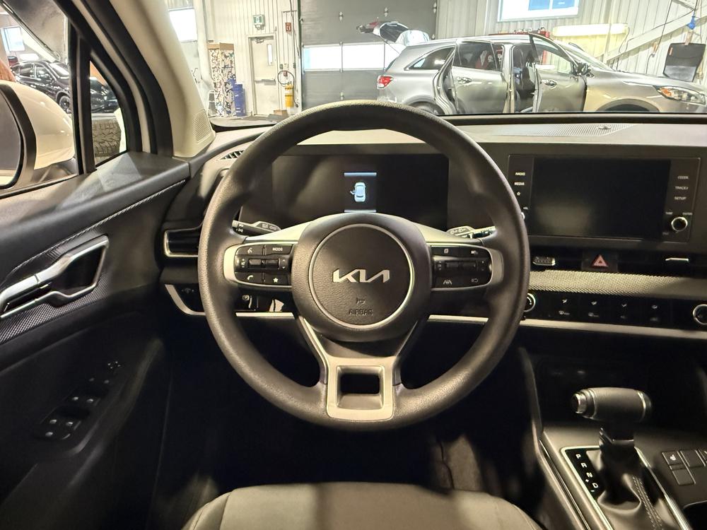 Kia Sportage LX 2024 d&rsquo;occasion à vendre - 17