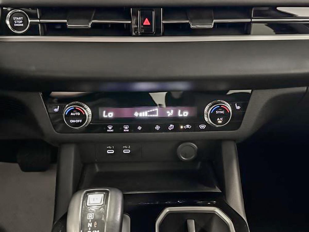 Mitsubishi Outlander 2025 Titane usage à vendre Mitsubishi Outlander 2025 Titane usage à vendre