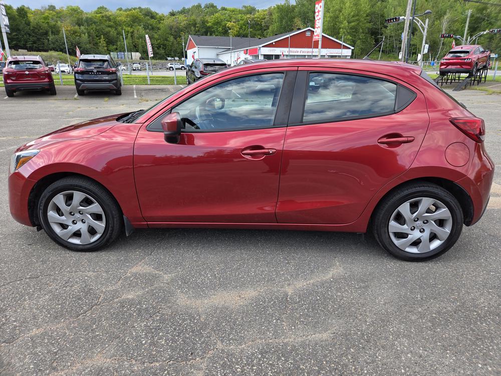 Toyota Yaris Hatchback Base LE 2020 à vendre à Trois-Rivières - 7
