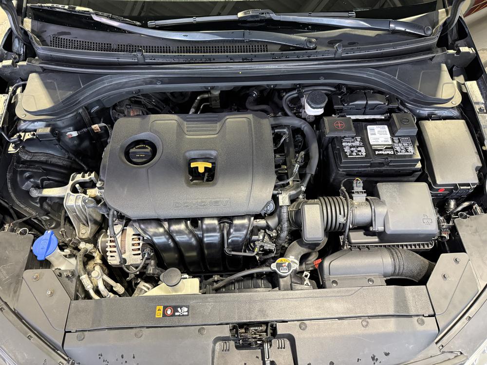 Hyundai Elantra Preferred 2020 d&rsquo;occasion à vendre - 31