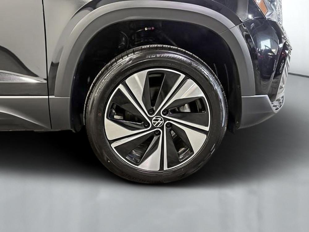 Volkswagen Taos 2024 Noir usage à vendre Volkswagen Taos 2024 Noir usage à vendre