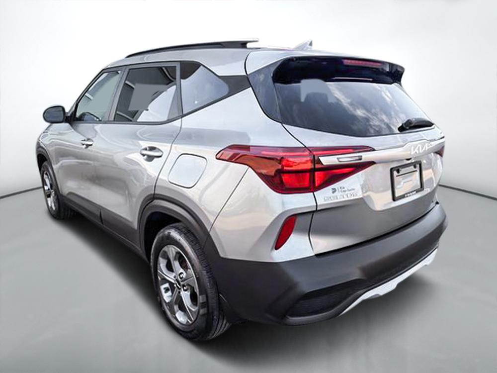 Kia Seltos LX FWD 2023 d&rsquo;occasion à vendre - 6