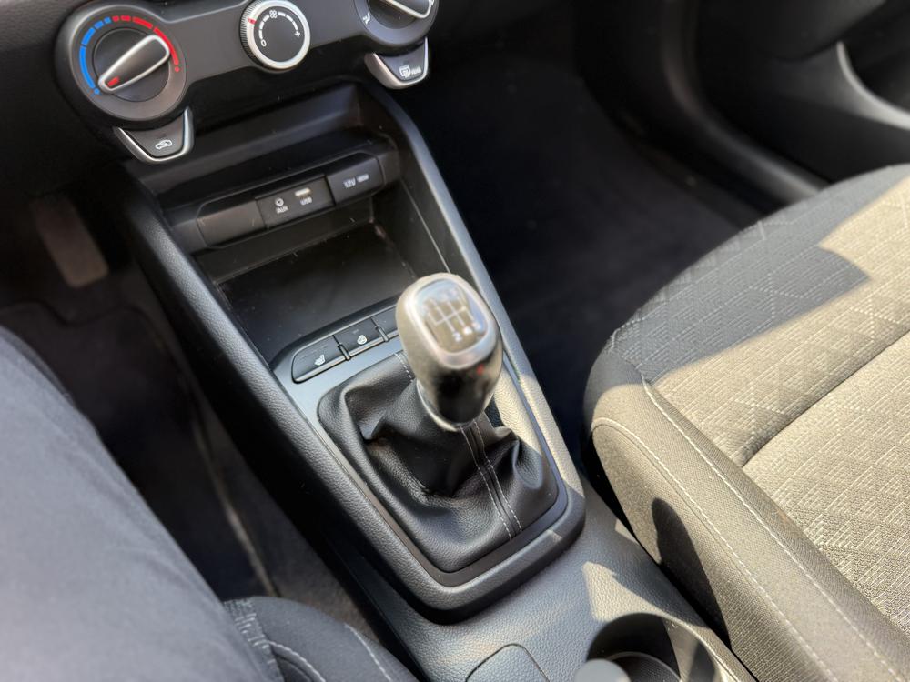 Kia Rio 5-door LX 2020 à vendre à Trois-Rivières - 13