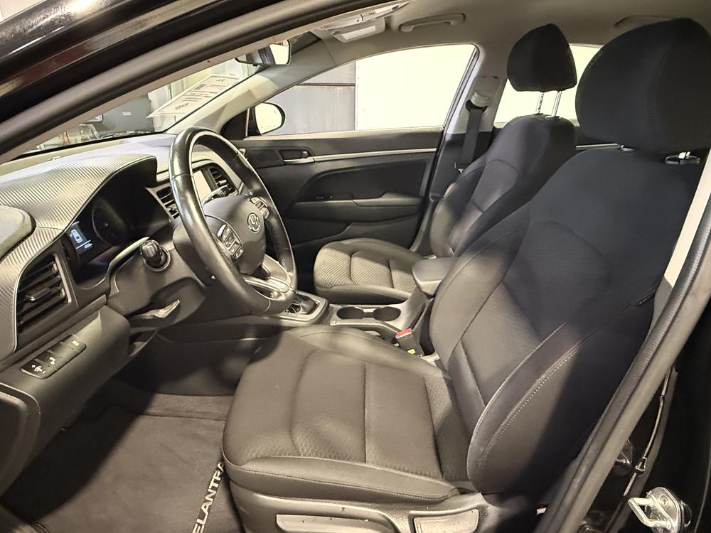 Hyundai Elantra Preferred 2020 d&rsquo;occasion à vendre - 16