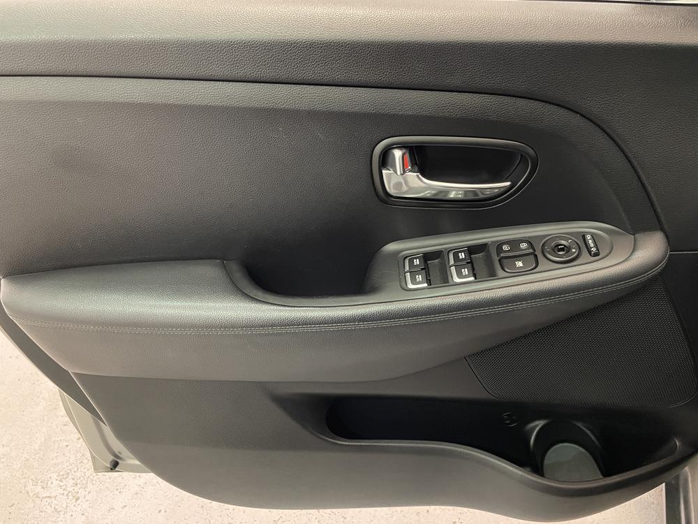 Kia Rondo EX 2015 d&rsquo;occasion à vendre - 12