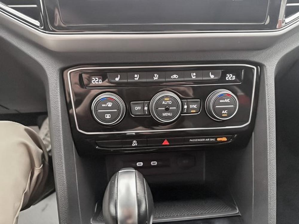 Volkswagen Atlas Cross Sport 2.0 TSI HIGHLINE 2021 d&rsquo;occasion à vendre - 28