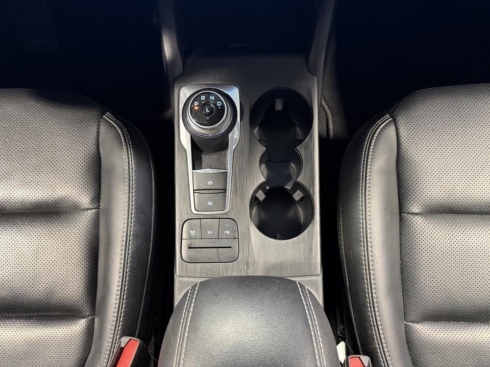 Ford Escape TITANIUM PLUG IN 2022 d&rsquo;occasion à vendre - 28
