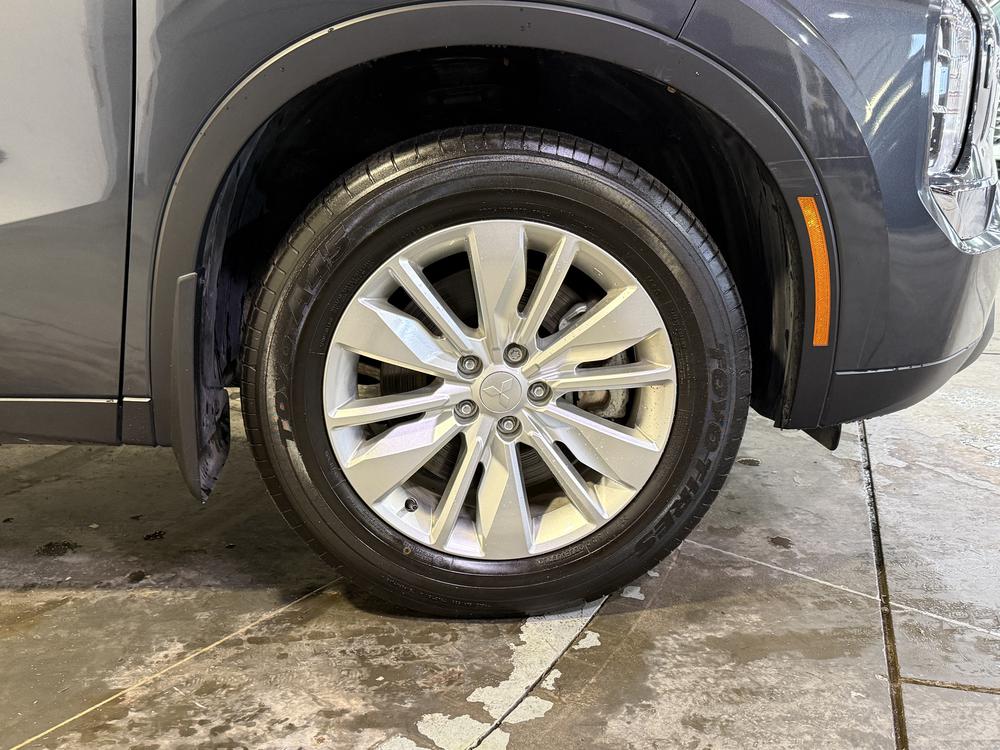 Mitsubishi Outlander ES 2025 d&rsquo;occasion à vendre - 12