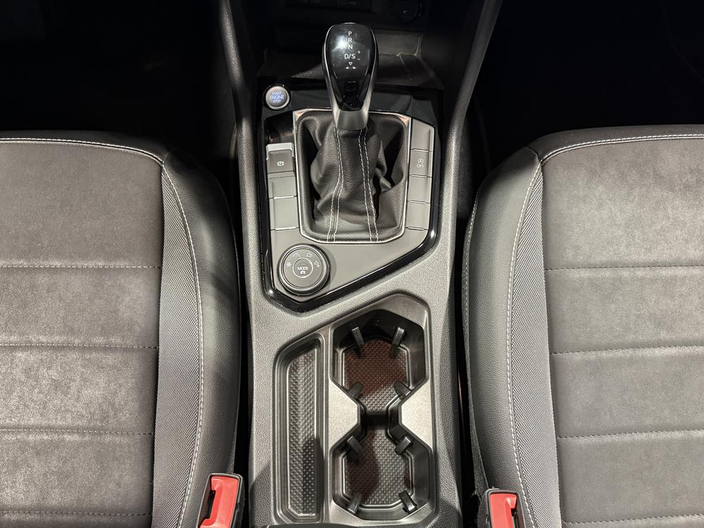 Volkswagen Taos 2022 Gris usage à vendre Volkswagen Taos 2022 Gris usage à vendre