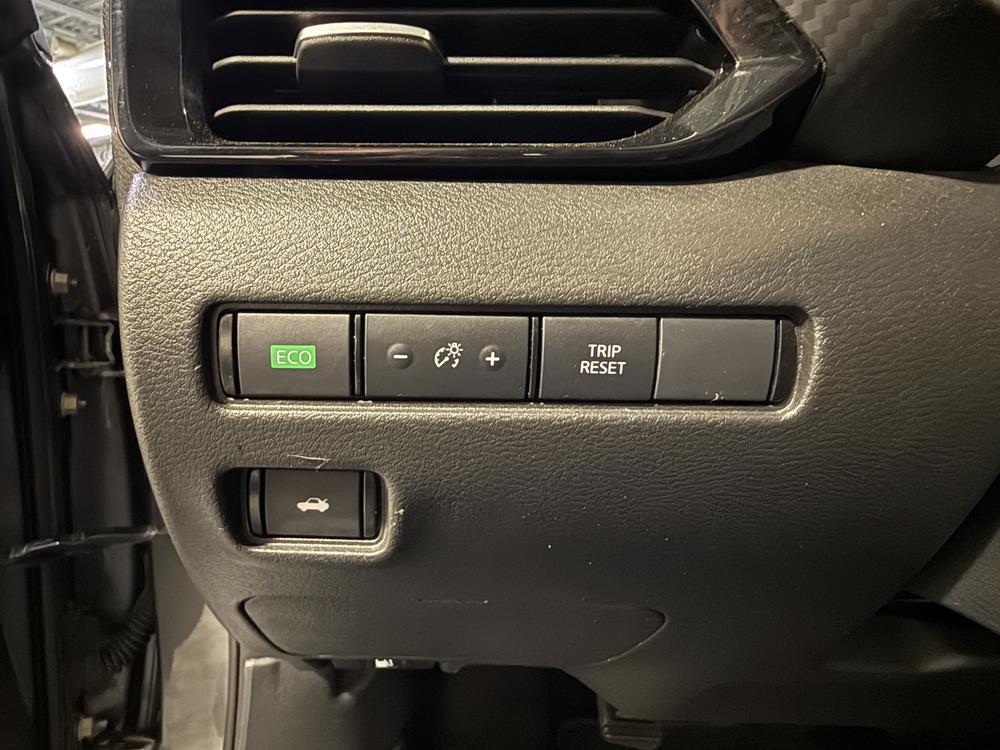 Nissan Sentra 2025 Gris usage à vendre Nissan Sentra 2025 Gris usage à vendre
