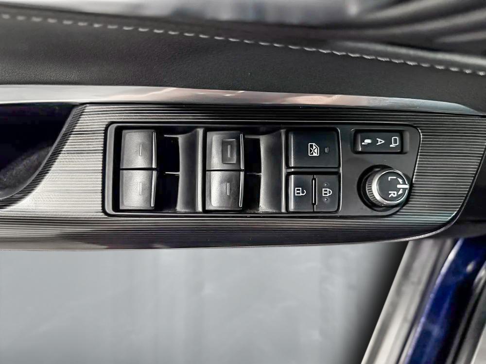 Toyota Venza XLE 2024 à vendre à Trois-Rivières - 17