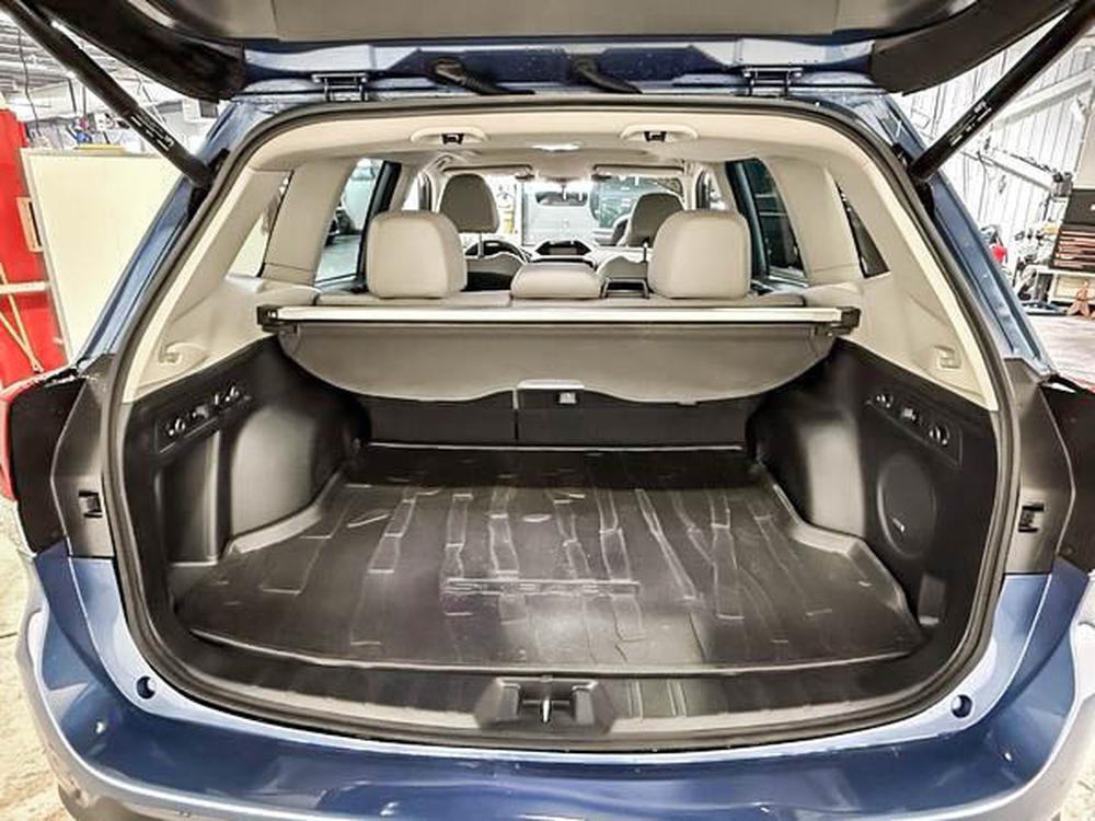 Subaru Forester Limited 2022 à vendre à Shawinigan - 33
