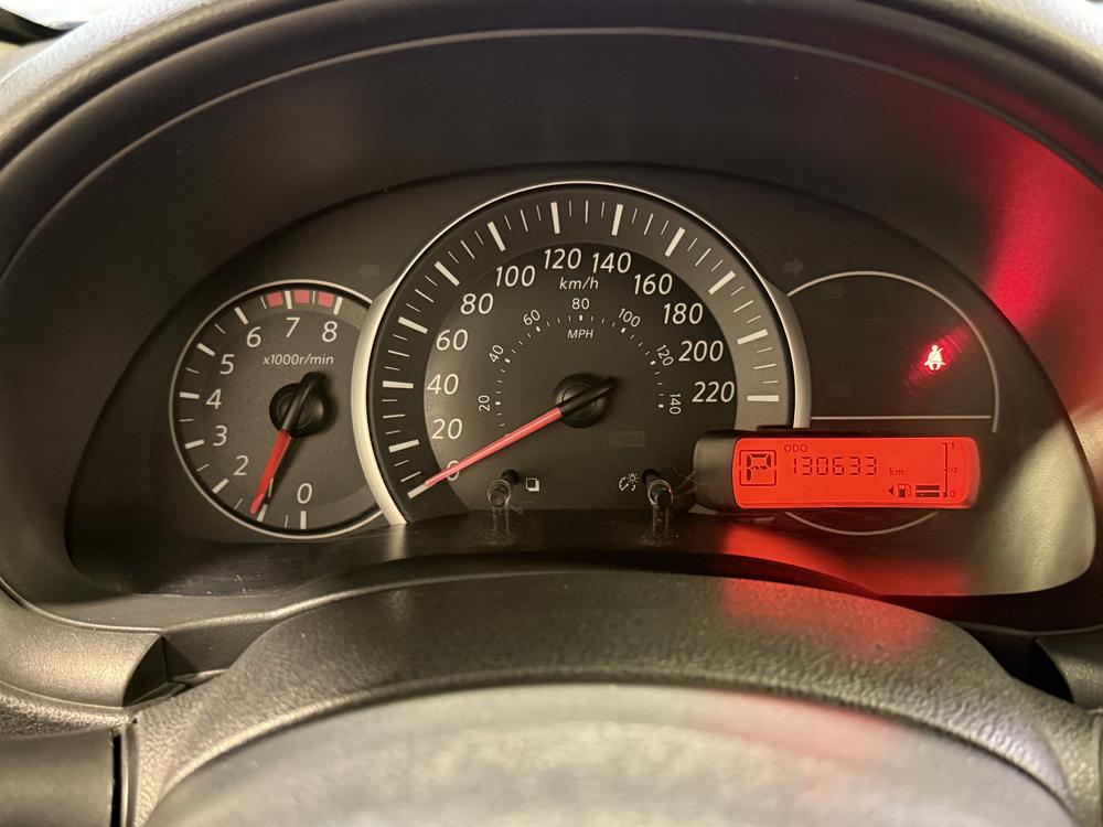 Nissan Micra S 2017 d&rsquo;occasion à vendre - 22