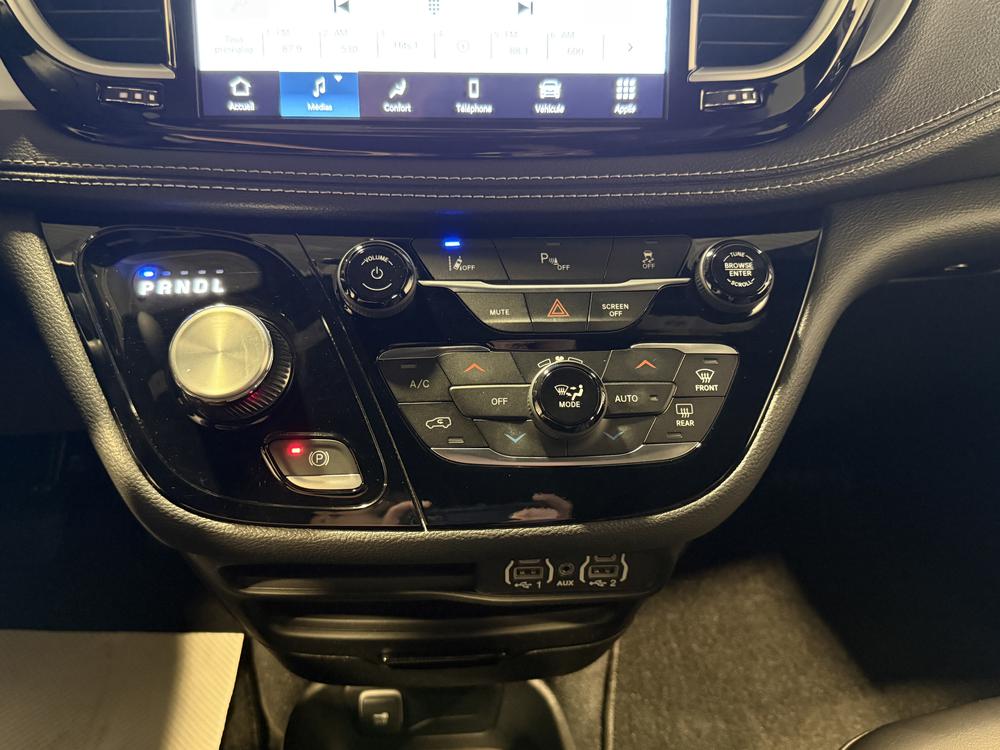 Chrysler Pacifica Hybrid TOURING 2023 à vendre à Shawinigan - 27